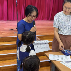 Storytelling event hosted by Oxkids